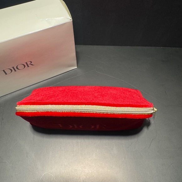 Red Velvet Dior Make up bag with Box NIB - Picture 3 of 7